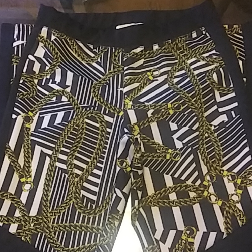Nicki Minaj leggings